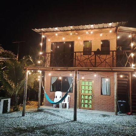 Cayo Ecovillage Puerto Cayo Exterior photo